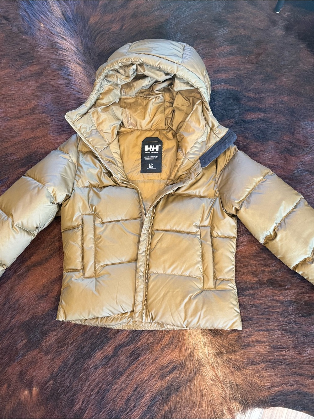 Helly Hansen Hooded Puffer Jacket - Olive Green